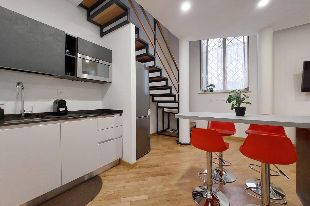 Trevi Suite Apartment - Barberini Рим Екстериор снимка