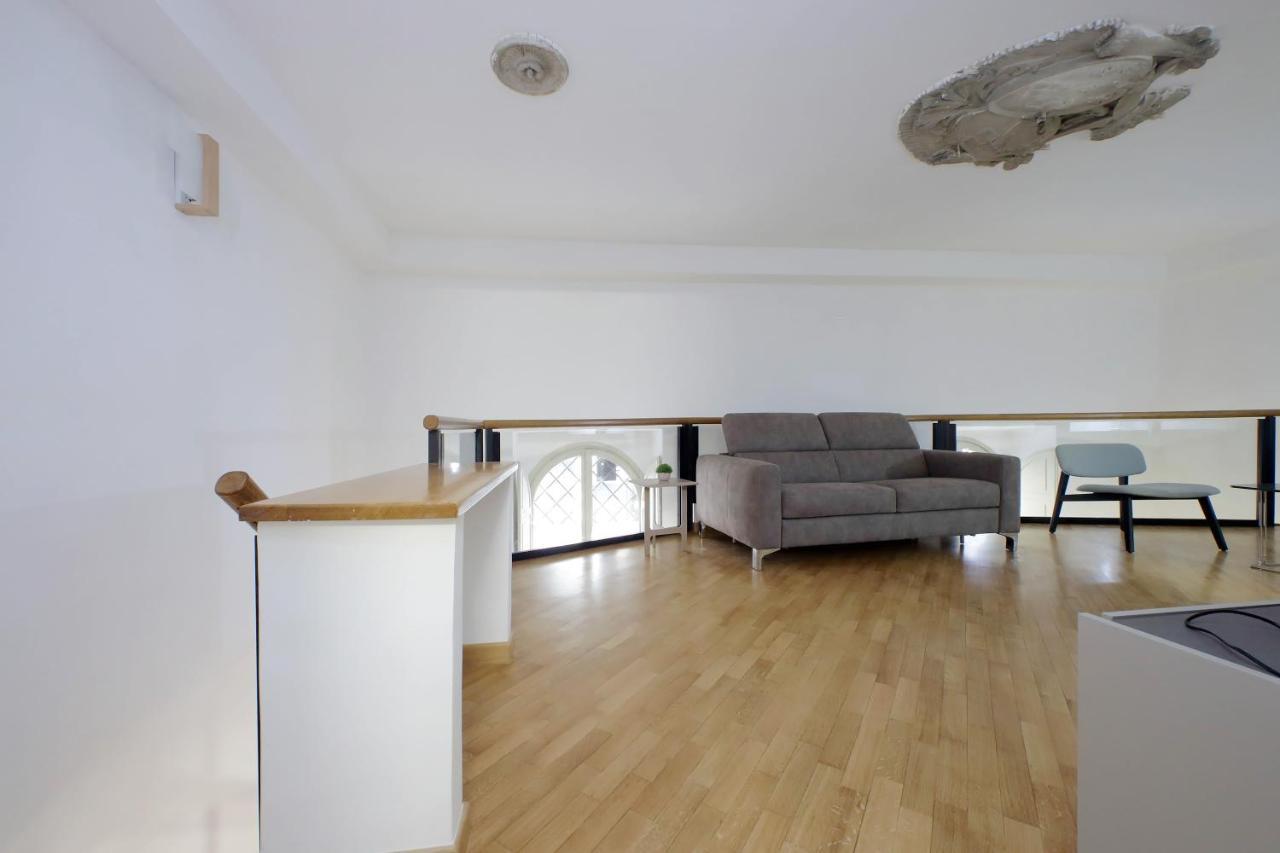 Trevi Suite Apartment - Barberini Рим Екстериор снимка