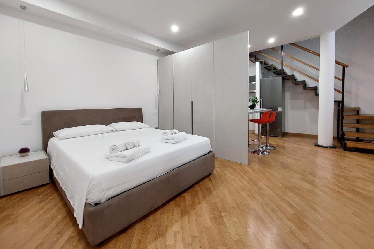 Trevi Suite Apartment - Barberini Рим Екстериор снимка