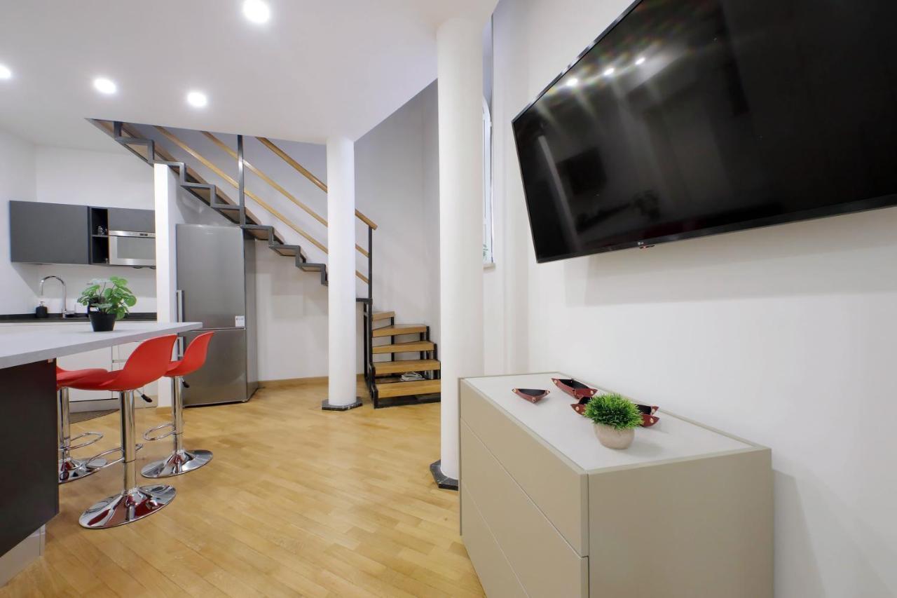 Trevi Suite Apartment - Barberini Рим Екстериор снимка