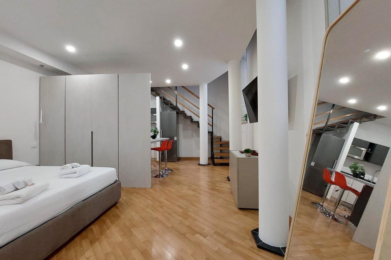 Trevi Suite Apartment - Barberini Рим Екстериор снимка