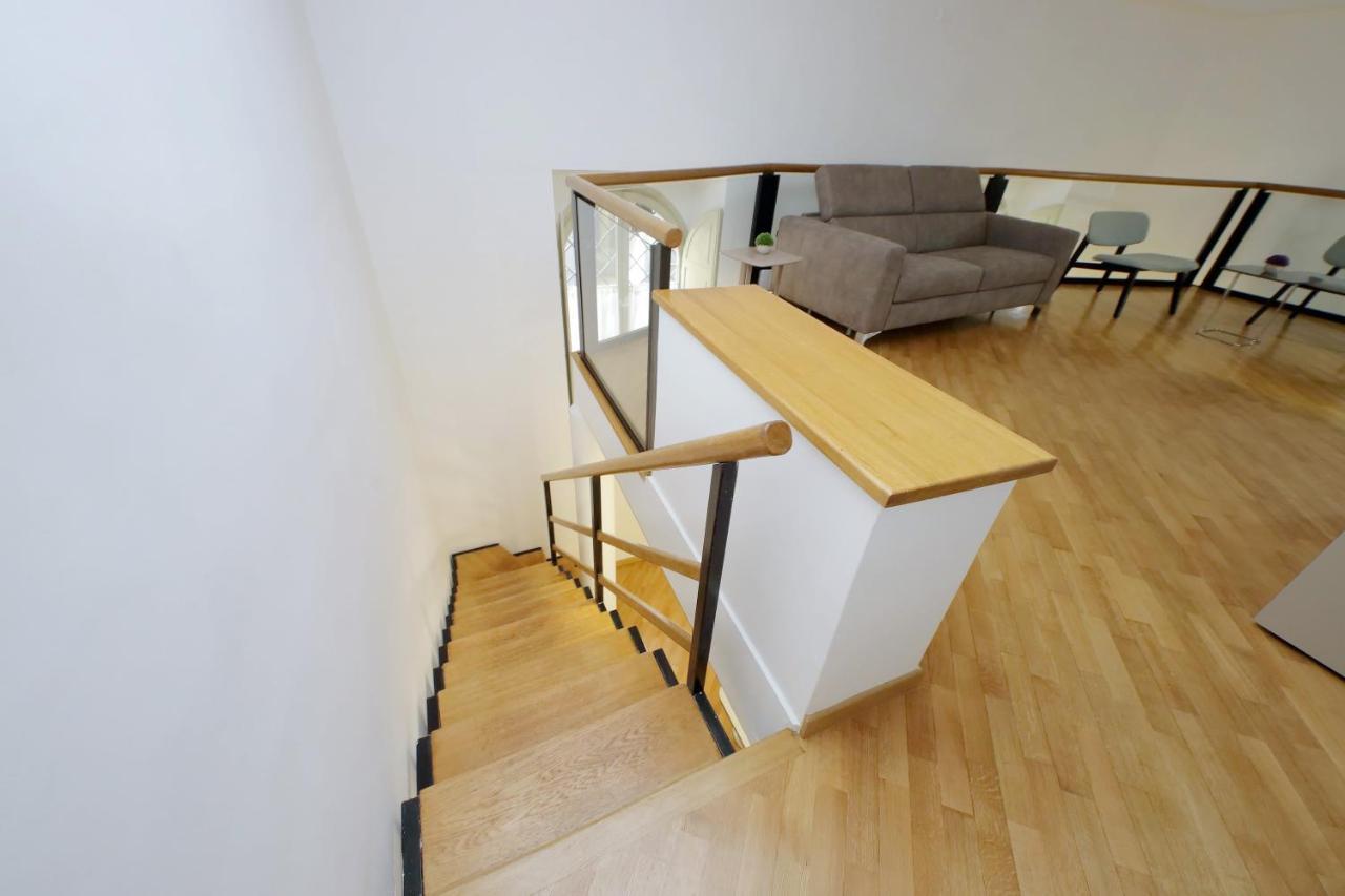 Trevi Suite Apartment - Barberini Рим Екстериор снимка
