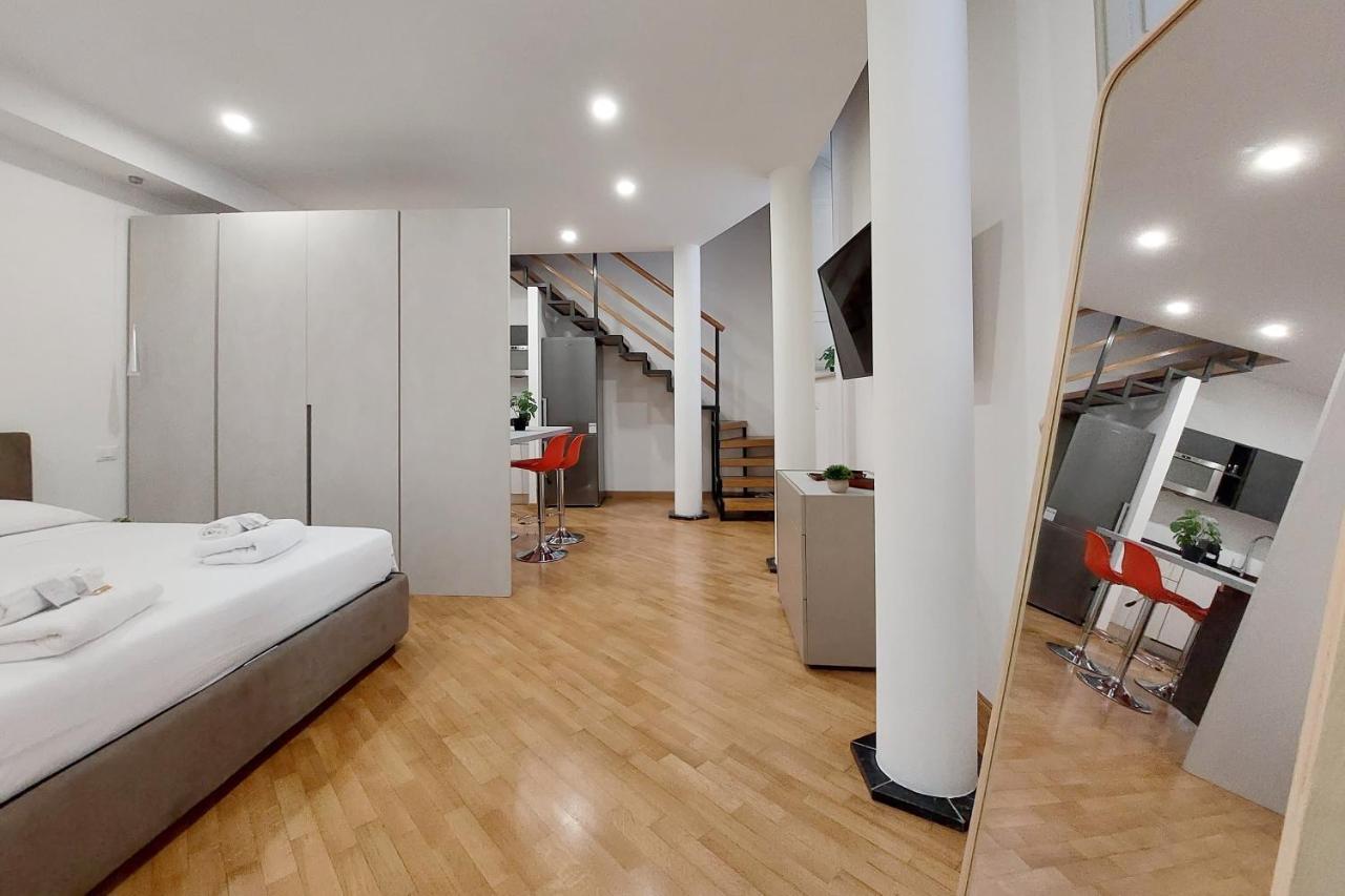 Trevi Suite Apartment - Barberini Рим Екстериор снимка